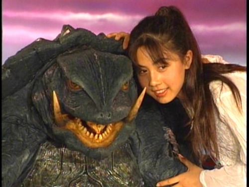 1995年、『ガメラ 大怪獣空中決戦』でスクリーンデビュー