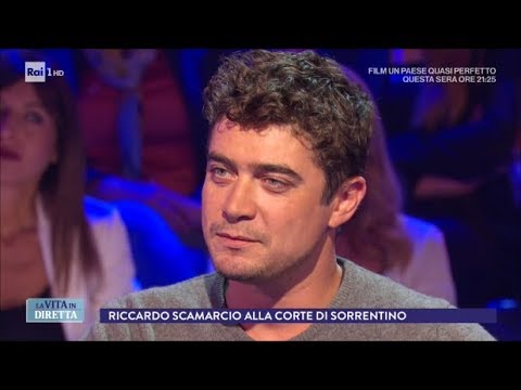 Intervista a Riccardo Scamarcio - La Vita in Diretta 11/10/2017 - YouTube
