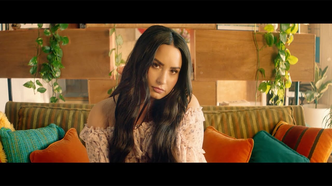 Clean Bandit - Solo (feat. Demi Lovato) [Official Video] - YouTube