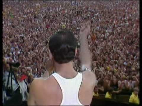 Queen - Radio GaGa - Live Aid : Wembley London 1985 - YouTube