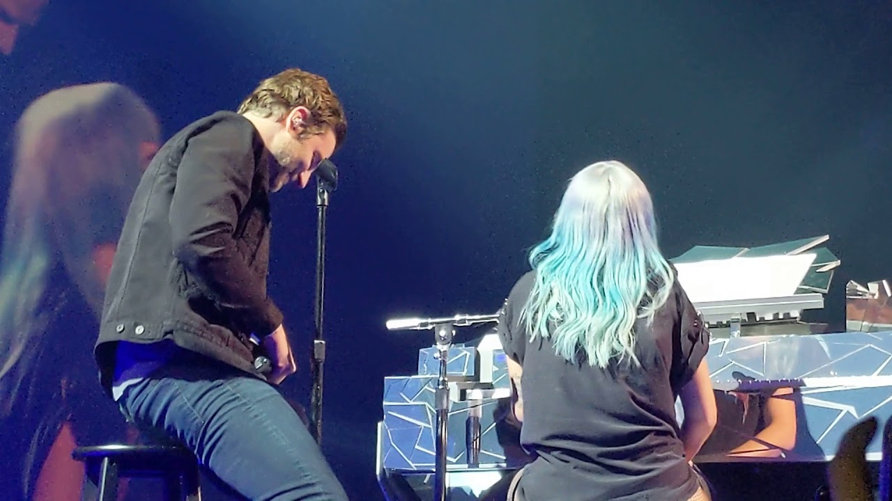 Lady Gaga - Shallow (Live) WITH BRADLEY COOPER - Enigma Vegas Residency - YouTube