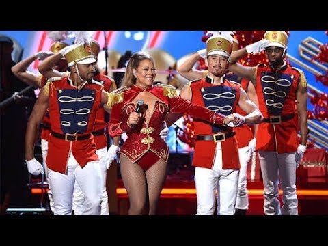 Mariah Carey - All I Want For Christmas Is You - Live From: (VH1 Divas Holidays 2016) - YouTube