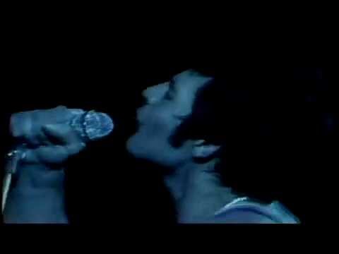 Queen - Love Of My Life (Official Video) - YouTube