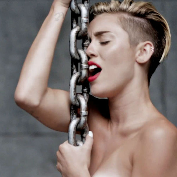 ６位　Wrecking Ball