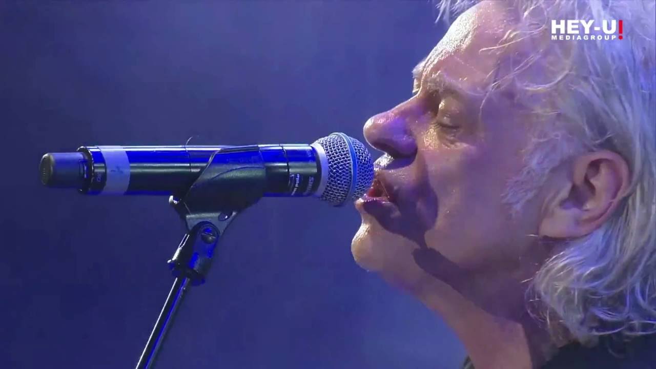 Bob Geldof - I don't like Mondays  [DIF 2016 LIVE] - YouTube