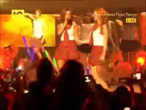 t.A.T.u - All The Things She Said ( live SOCHI 2014) - YouTube