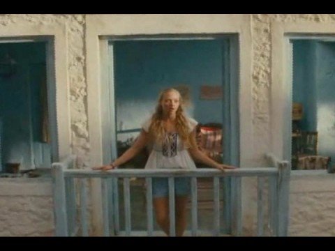Thank you for the music - Amanda Seyfried (Mamma Mia) - YouTube