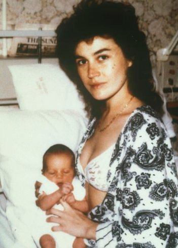 イタリア人女優のロリー・デル・サントとの間に生まれた息子のコナー・クラプトン