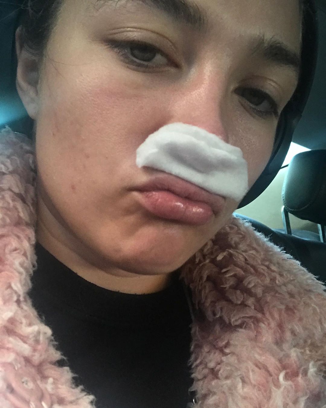 Florence Pugh on Instagram: “Forgot my disease mask so I’m improvising. (Cotton pad doused in lavender essential oils, then hold up by pouting lips. If you…”