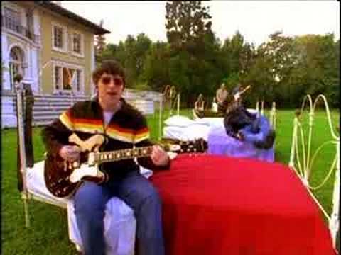 Oasis - Don't Look Back In Anger (Official Video) - YouTube