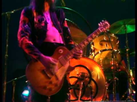 Led Zeppelin - Trampled Under Foot - YouTube