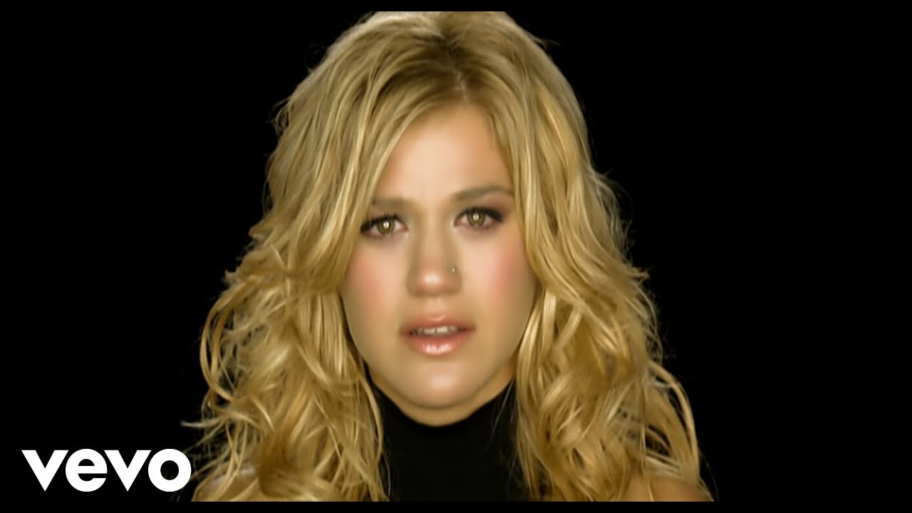 Kelly Clarkson - Because Of You (VIDEO) - YouTube