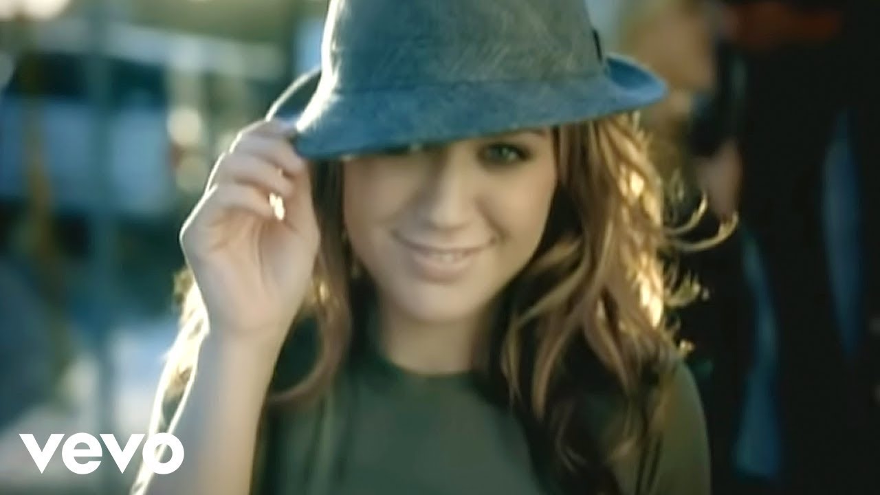 Kelly Clarkson - Since U Been Gone (Official Video) - YouTube