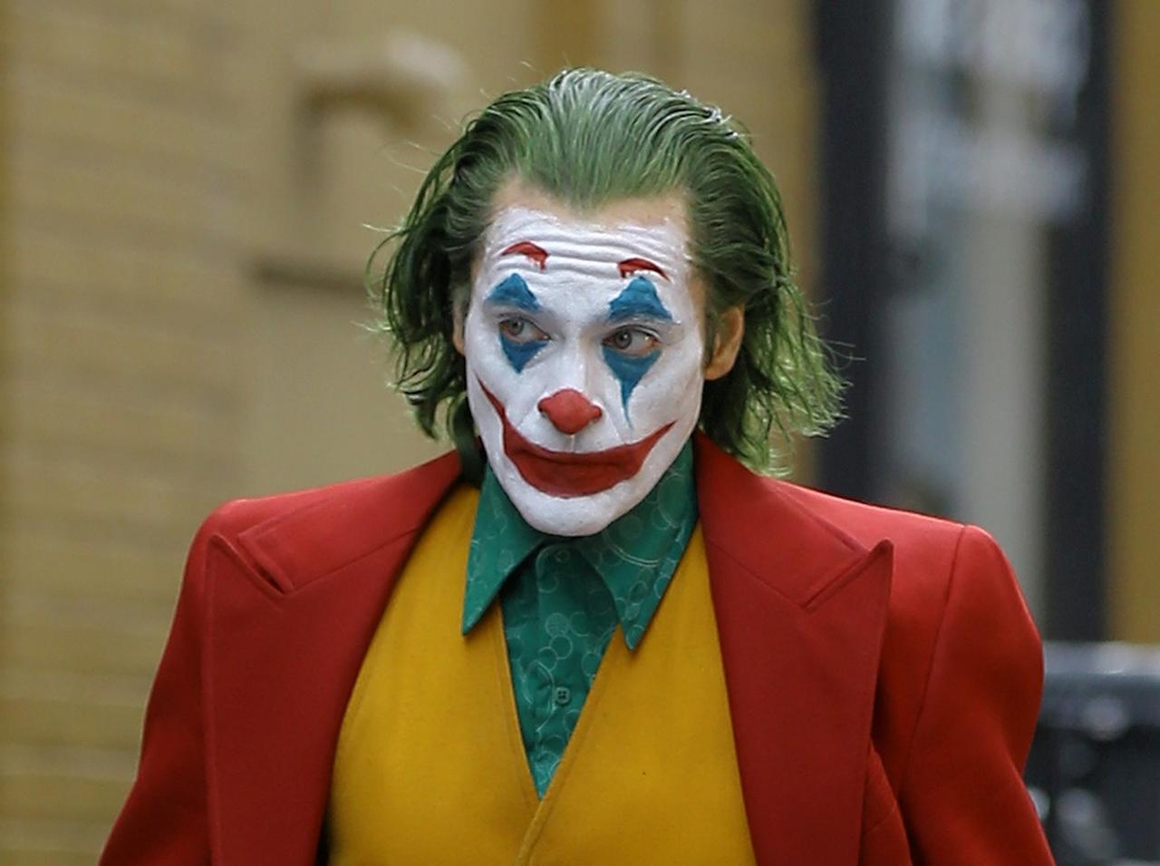 2019年の映画「ジョーカー」ではホアキン・フェニックスが起用された