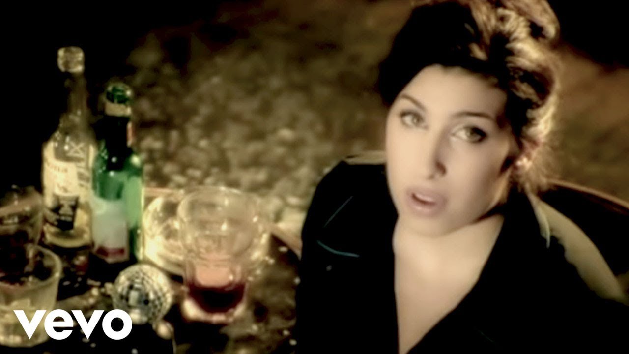 Amy Winehouse - Take The Box - YouTube