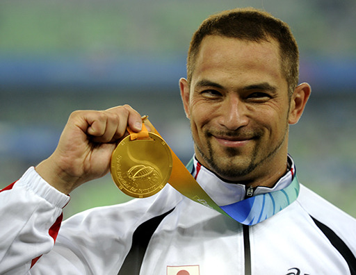 室伏広治はオリンピックで金メダルも獲得した元ハンマー投げ選手