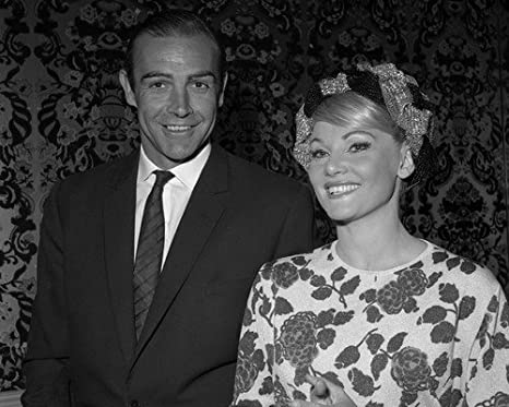 1962年にオーストラリア女優のダイアン・シレントと結婚
