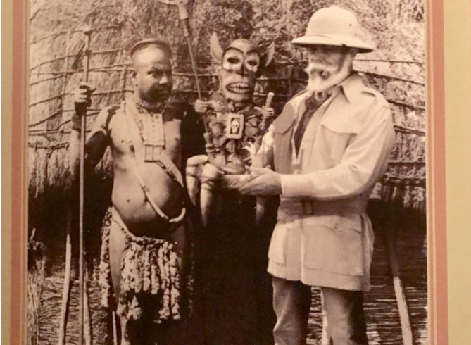 1899年、ムトゥンドゥ族から呪いの偶像「シリキ・ウトゥンドゥ」を入手