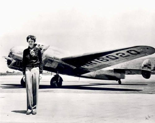 アメリカ人の女性飛行士であるアメリア・イアハート