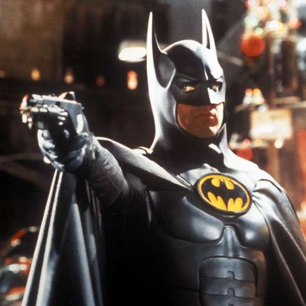 『バットマン』 (1989年)、『バットマン リターンズ』 (1992年)　マイケル・キートン
