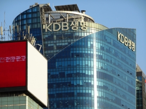 当時、韓国産業銀行がリーマンブラザーズの株式を25％取得し、全面的に支援すると申出
