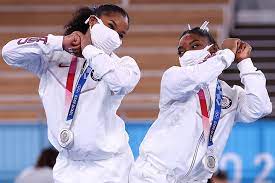 アメリカ女子体操は銀メダルを獲得