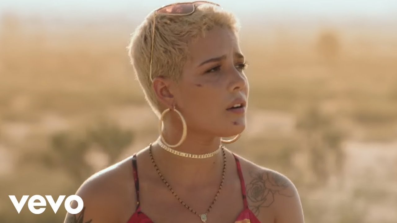 Halsey - Bad At Love - YouTube