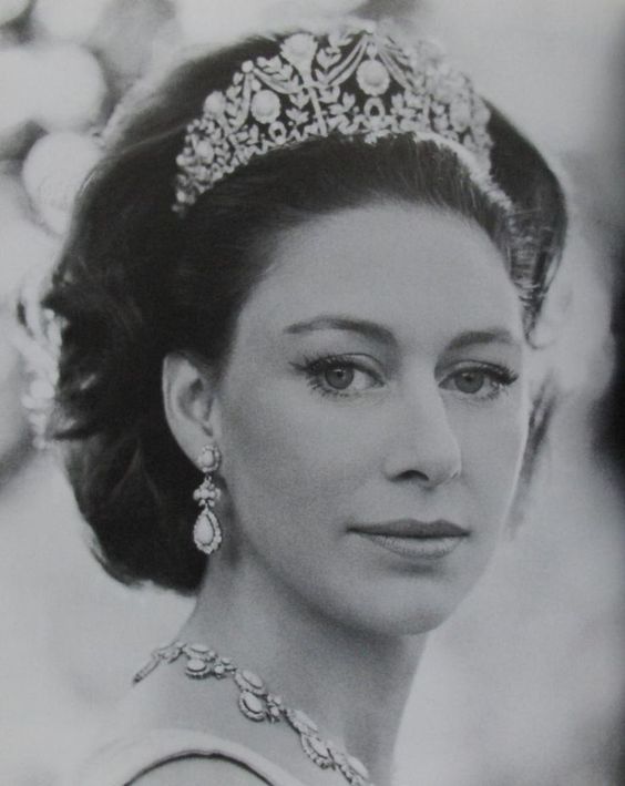 マーガレット王女はイギリス王家出身の女性
