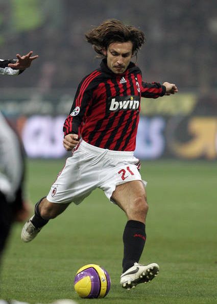 アンドレア・ピルロはイタリアを代表するサッカー選手