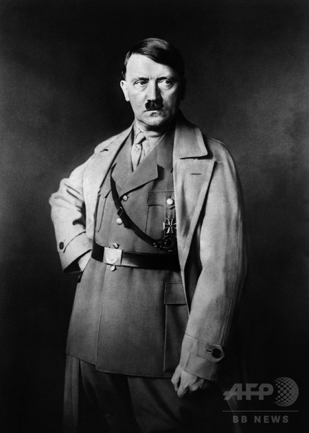 アドルフ・ヒトラーの肖像画