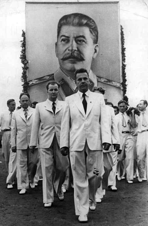 ヨシフ・スターリンの肖像画