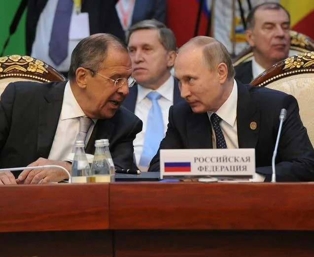 ラブロフ外相とプーチン大統領