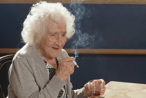 ジャンヌ・カルマンは117歳までタバコを吸い続けた