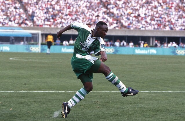 ティジャニ・ババンギダはナイジェリア出身のサッカー選手