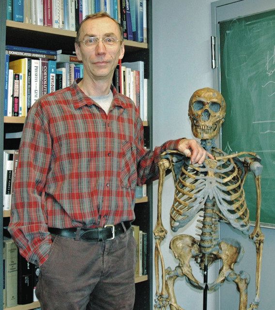 スバンテ・ペーボ博士が「絶滅したネアンデルタール人のDNA配列の解読」に初めて成功し、ノーベル生理学・医学賞を受賞