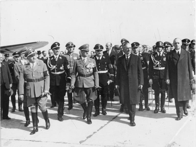 1938年3月、ナチスドイツがオーストリアを併合
