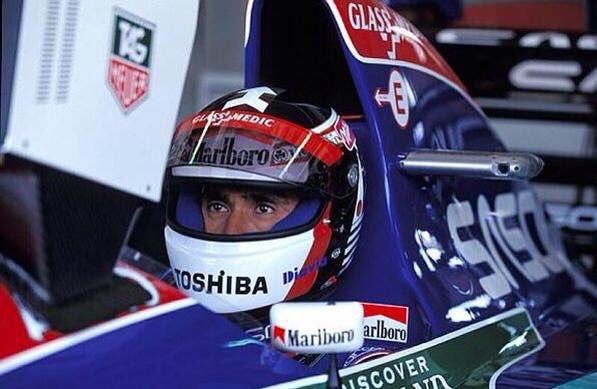 1995年、F1レーサーを引退をした鈴木亜久里
