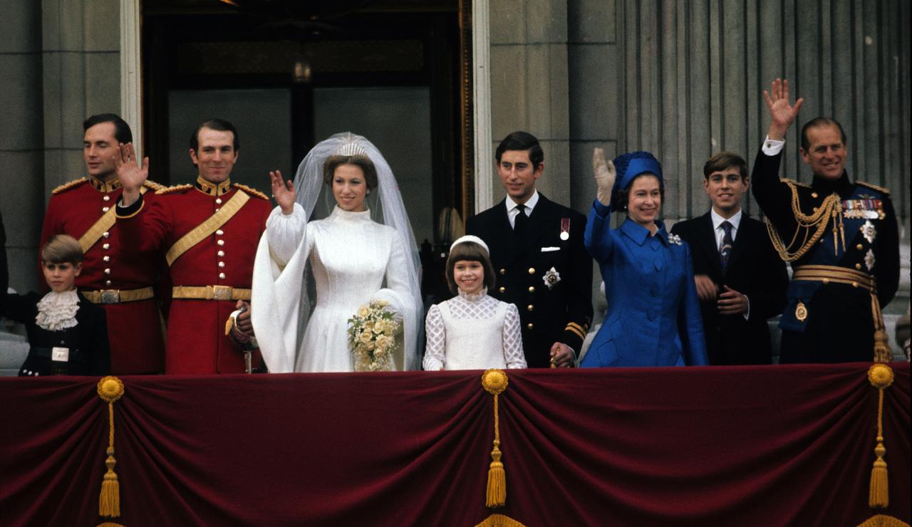 アン王女は英国王室200年の歴史で一般人と結婚した史上2人目の女性