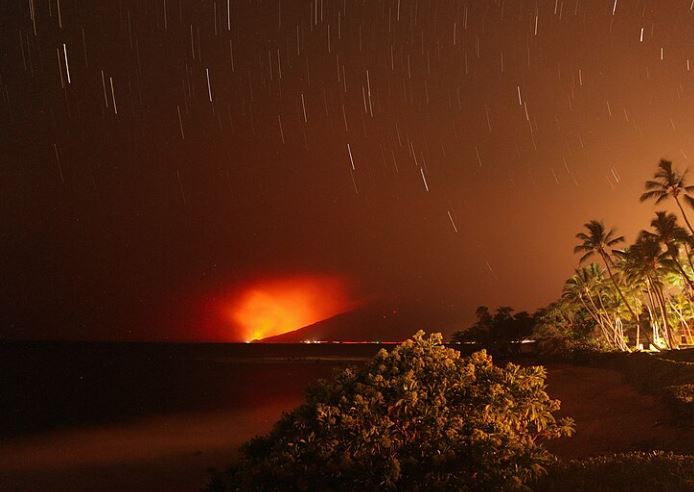 2023年8月8日マウイ島を中心とした山火事が発生