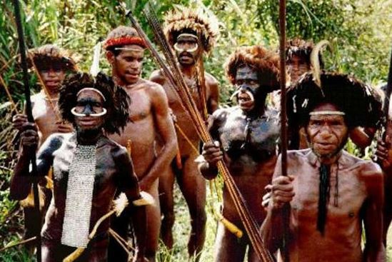 パプアニューギニアのフォア族の間で流行った病気