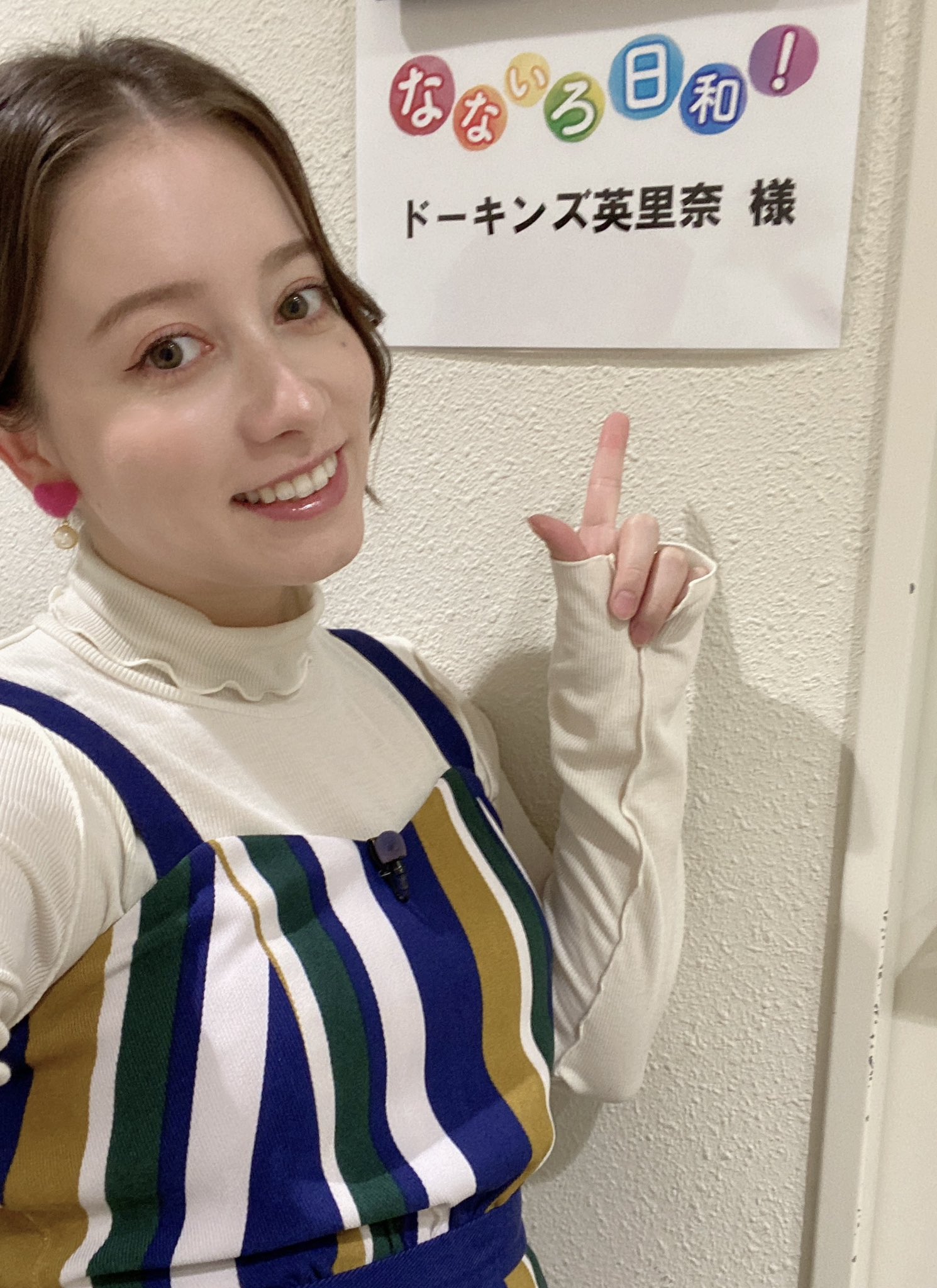 ドーキンズ英里奈は人気のタレント